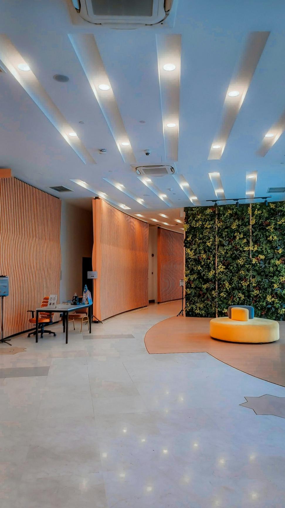 Queen West Medical Center