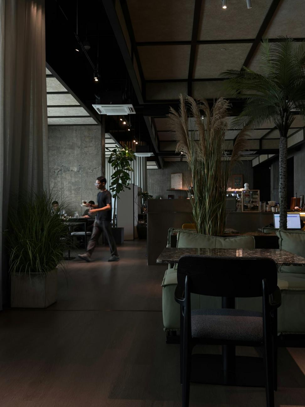 Bistro Nouvelle